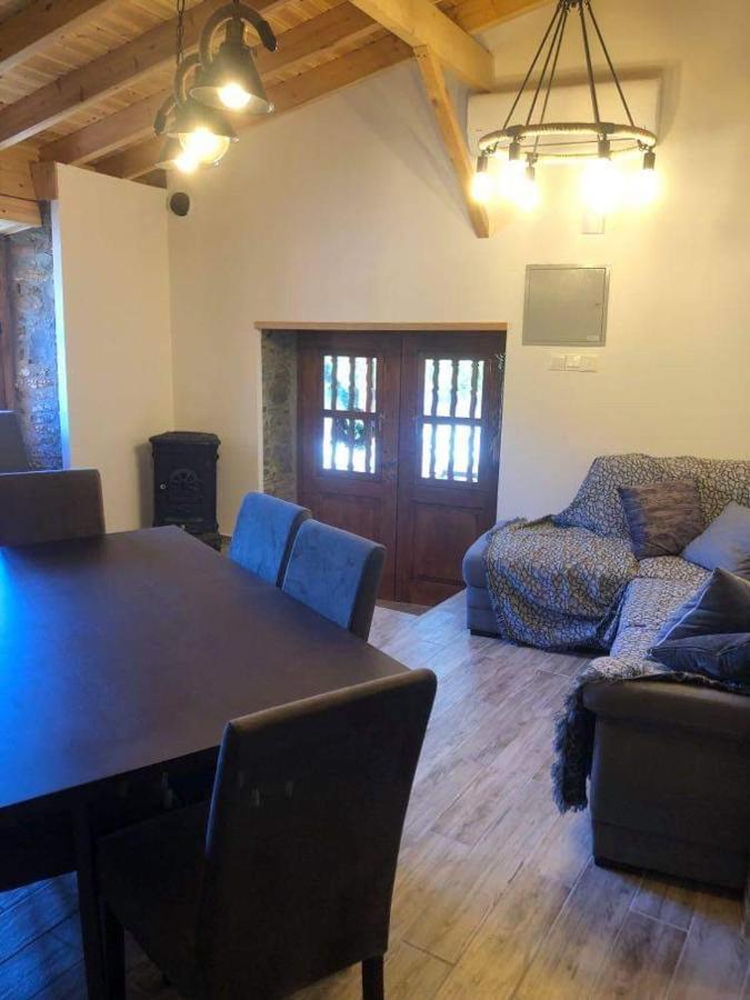 To Spiti Tou Faliari Platanistasa Dış mekan fotoğraf